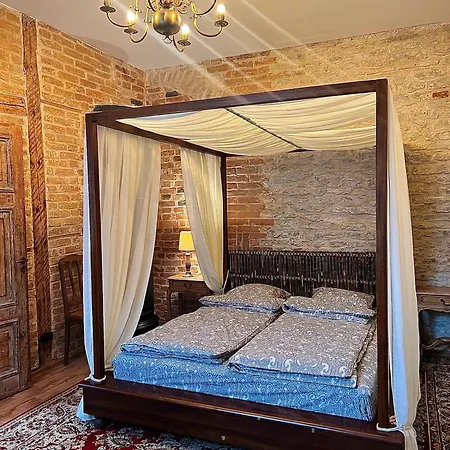 Romantic Getaway Apartment